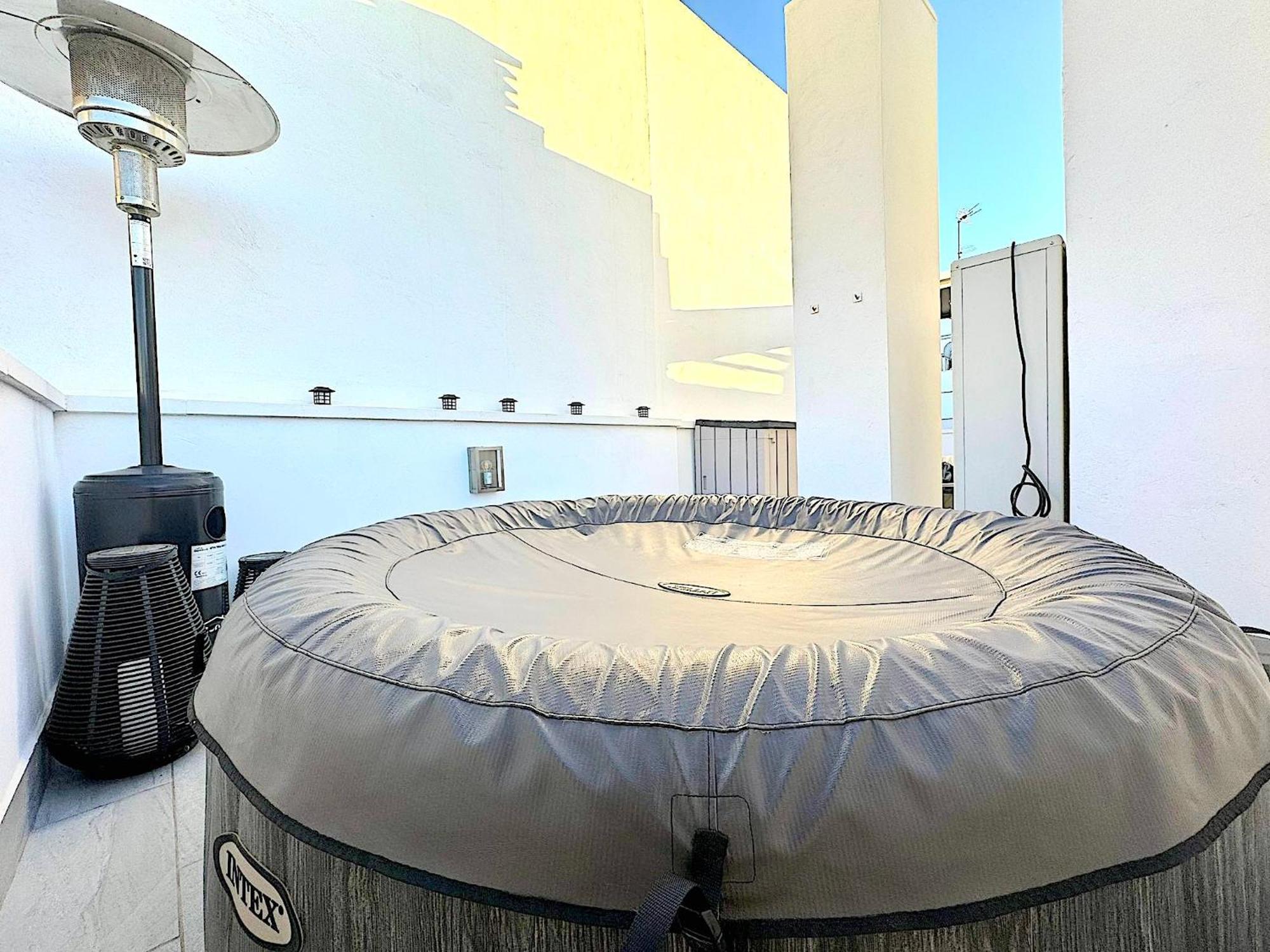 Atico Con Jacuzzi Privado , 1 Min Walk De Playa Levante סנטה פולה מראה חיצוני תמונה